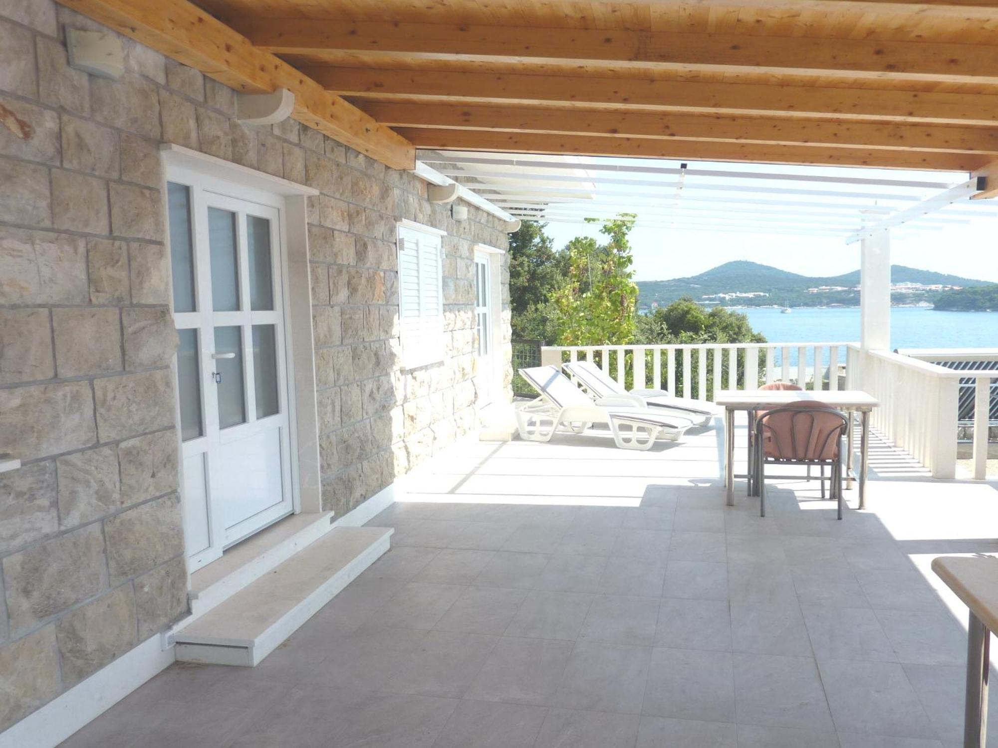 Sea Apartment